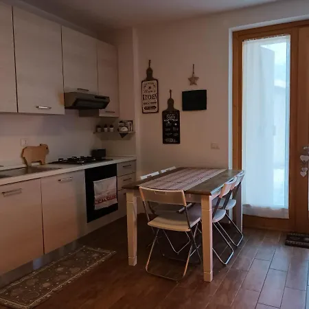 Grazioso Trilocale Con Ampia Terrazza *