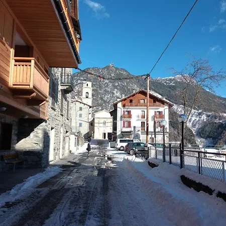 Grazioso Trilocale Con Ampia Terrazza Apartment Chiesa in Valmalenco